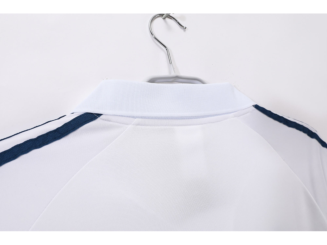 Real Madrid 2001/02 (Home Kit) 5