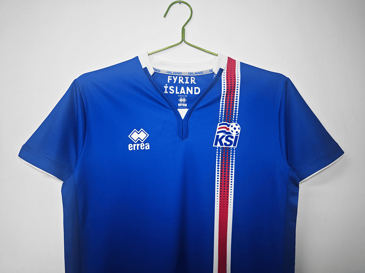 Islandia 2016/17 (Home Kit) 2