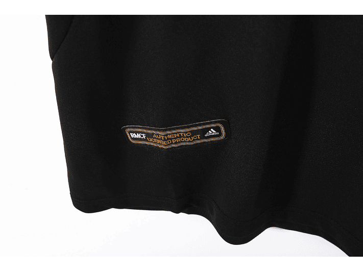 Real Madrid 2001/02 (Away Kit) 4