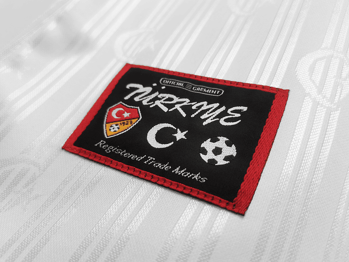 Turquía 1996 (Away Kit) 9