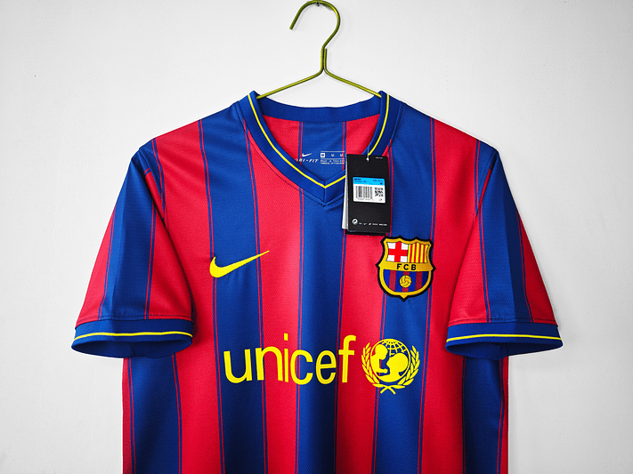 Barcelona 2009/10 (Home Kit) 9