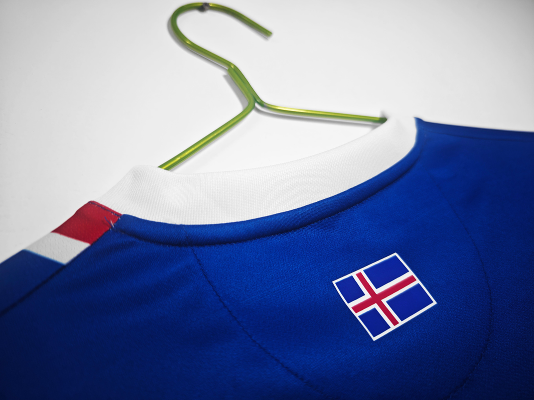 Islandia 2016/17 (Home Kit) 7