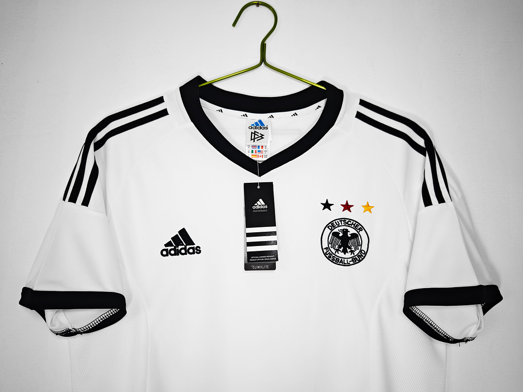 Alemania 2002/03 (Home Kit) 9