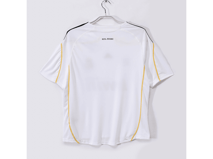 Real Madrid 2009/10 (Home Kit) 8