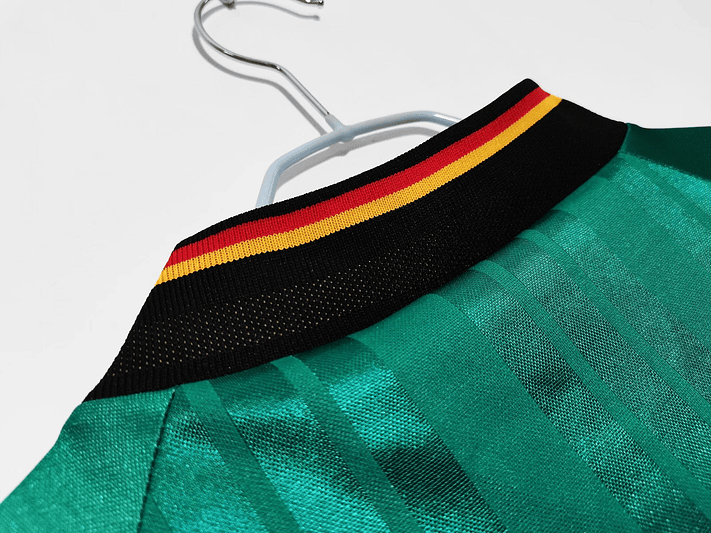 Alemania 1992 (Away Kit) 9