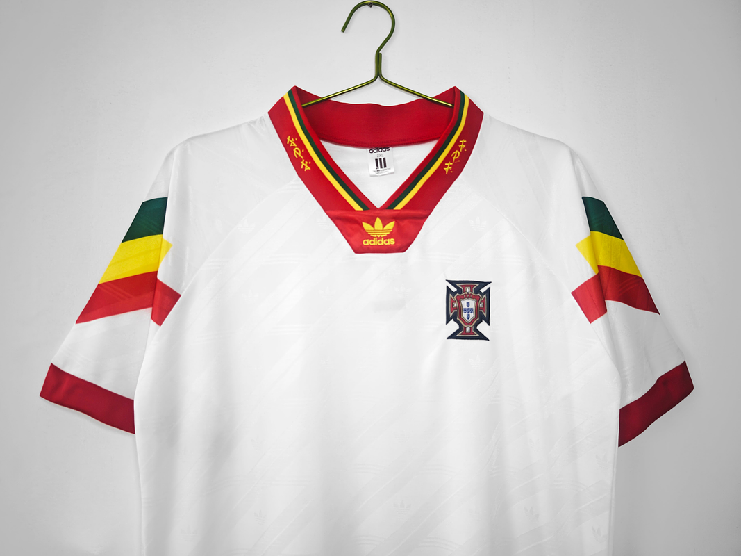 Portugal 1992/94 (Away Kit) 2