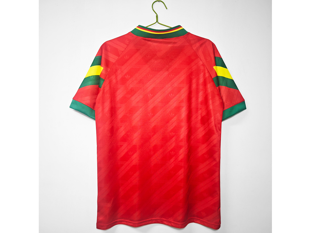 Portugal 1992/94 (Home Kit) 7