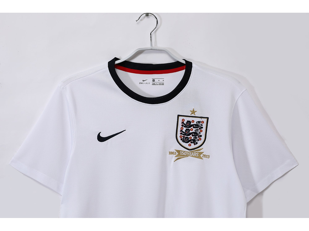 Inglaterra 2013 (Home Kit) 2