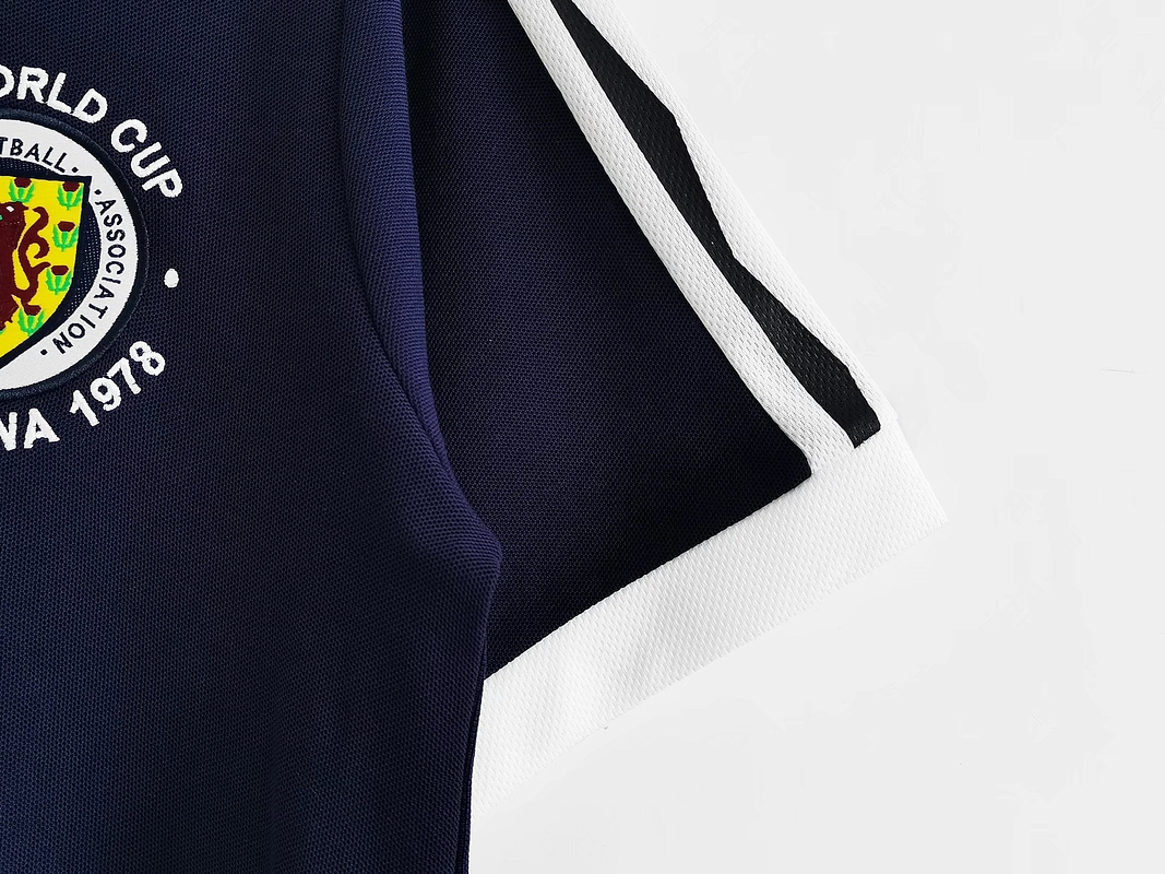 Escocia 1978 (Home Kit) 3