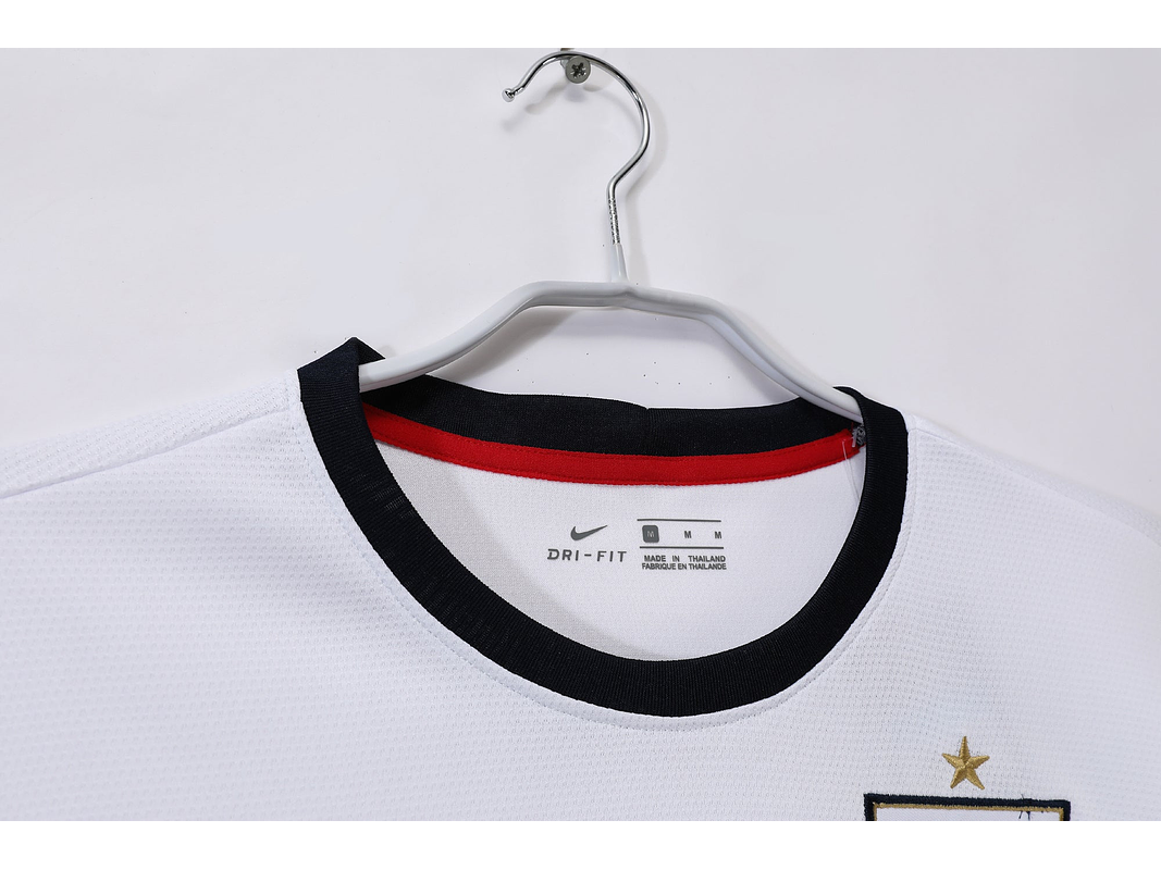 Inglaterra 2013 (Home Kit) 8