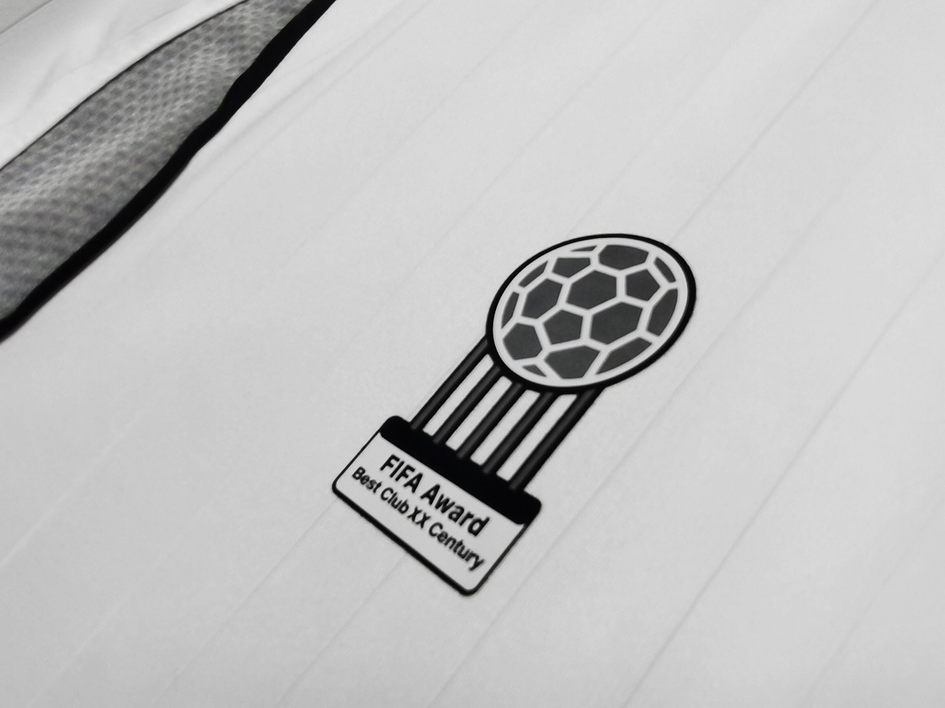 Real Madrid 2006/07 (Home Kit – Long Sleeve) 9