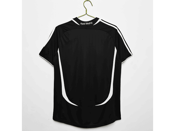 Real Madrid 2006/07 (Away Kit) 5