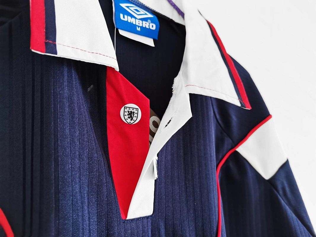 Escocia 1996/98 (Home Kit) 4