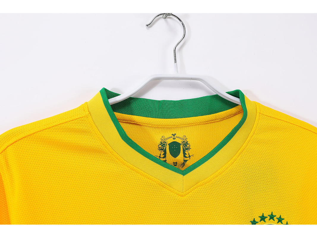 Brasil 2012/13 (Home Kit) 10