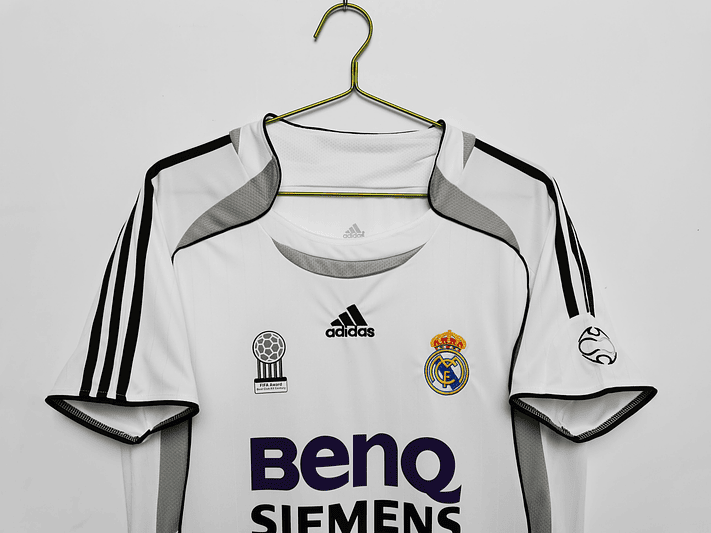 Real Madrid 2006/07 (home Kit) 11