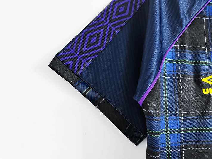Escocia 1994/96 (Home Kit) 8