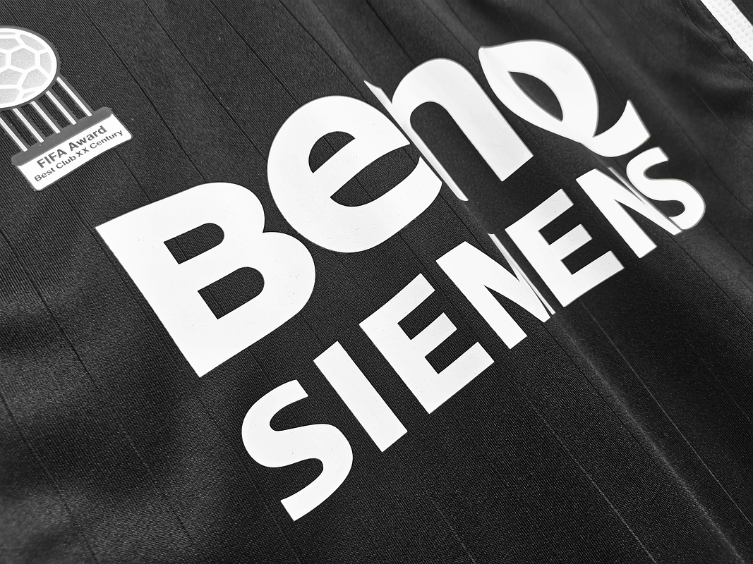 Real Madrid 2006/07 (Away Kit) 11