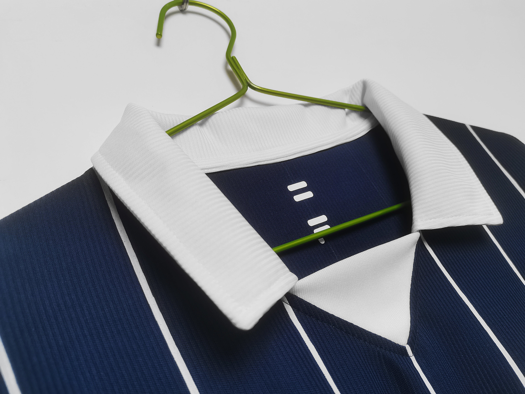 Escocia 2002 (Home Kit) 5