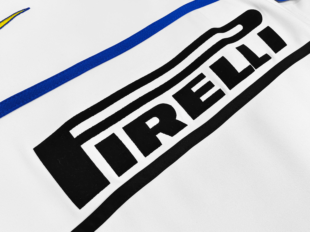 Inter de Milán 1998/99 (Away Kit) 4