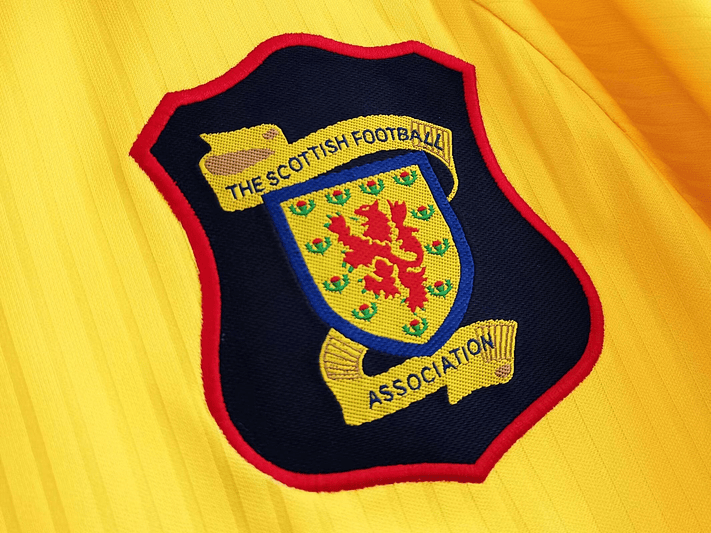 Escocia 1996/98 (Away Kit) 4