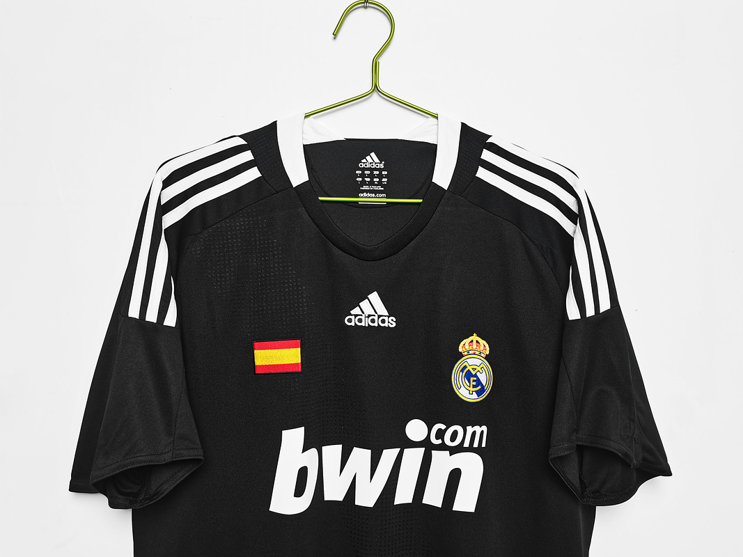 Real Madrid 2008/09 (Away Kit) 9