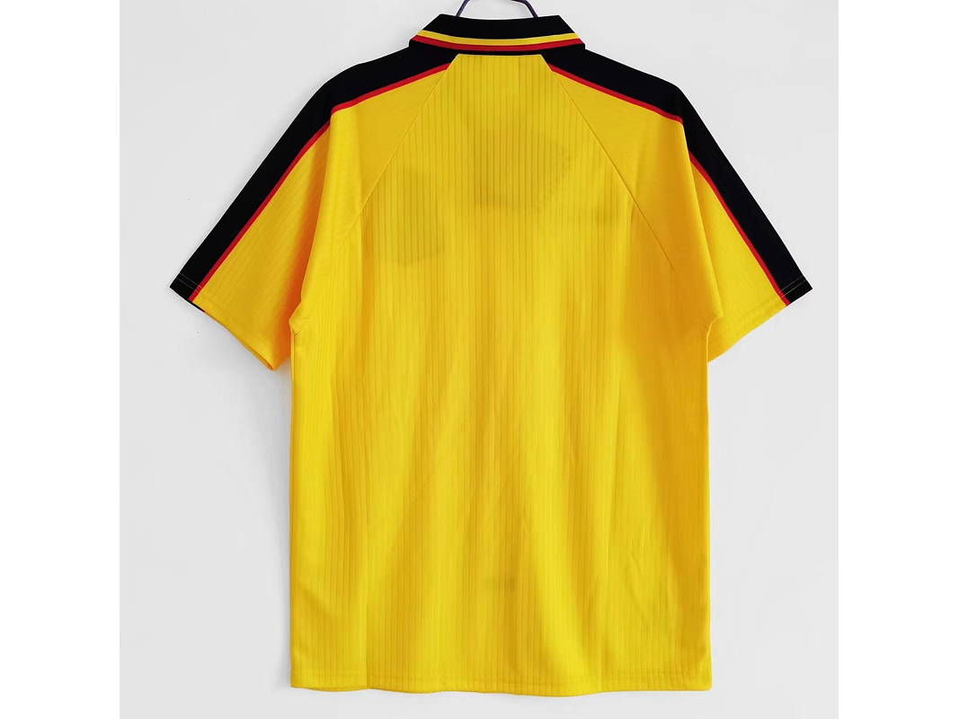 Escocia 1996/98 (Away Kit) 9