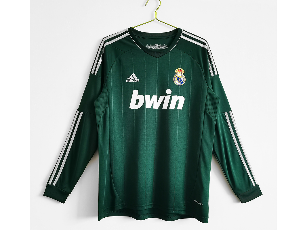 Real Madrid 2012/13 (Third Kit – Long Sleeve) 1