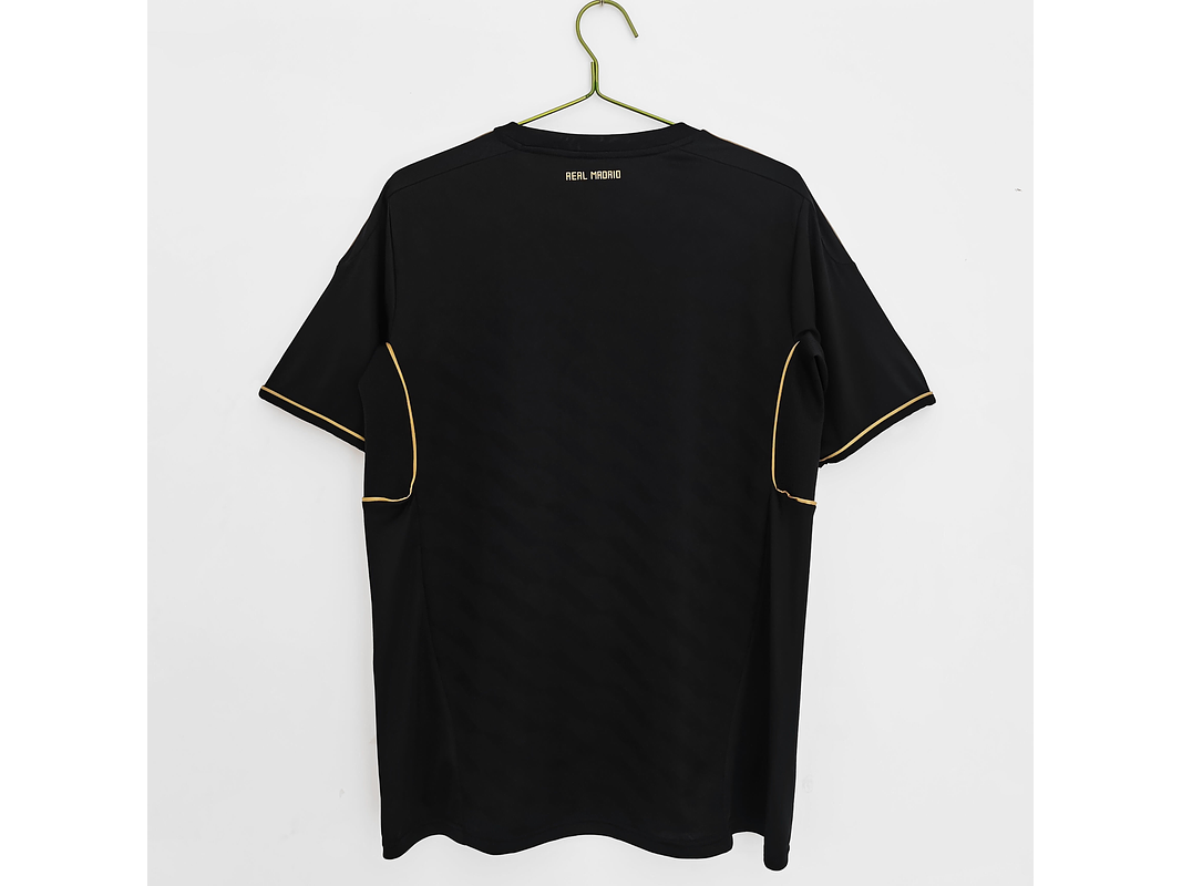 Real Madrid 2011/12 (Away Kit) 8