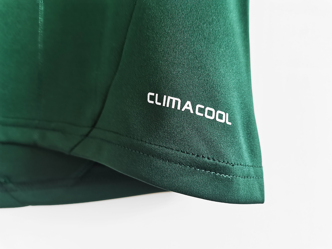 Real Madrid 2012/13 (Third Kit) 4