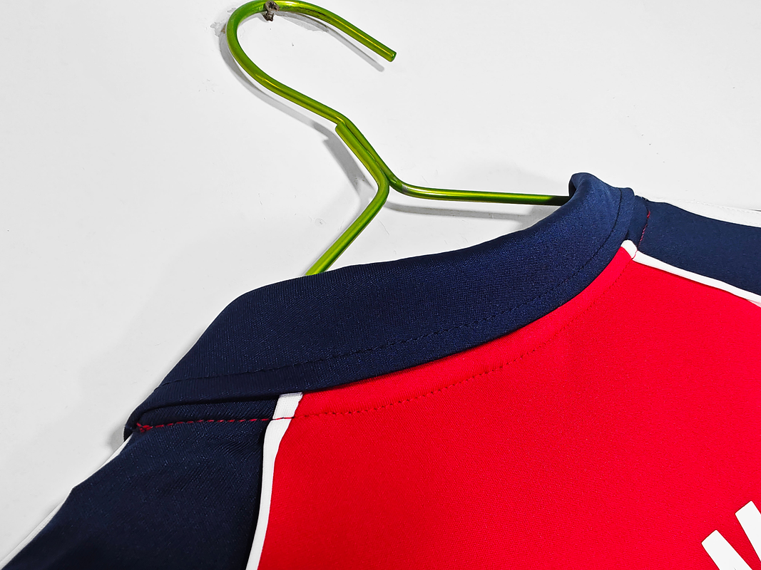 Bayern Munich 2000/01 (Home Kit) 9