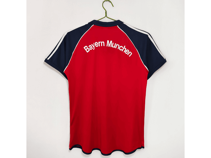 Bayern Munich 2000/01 (Home Kit) 11