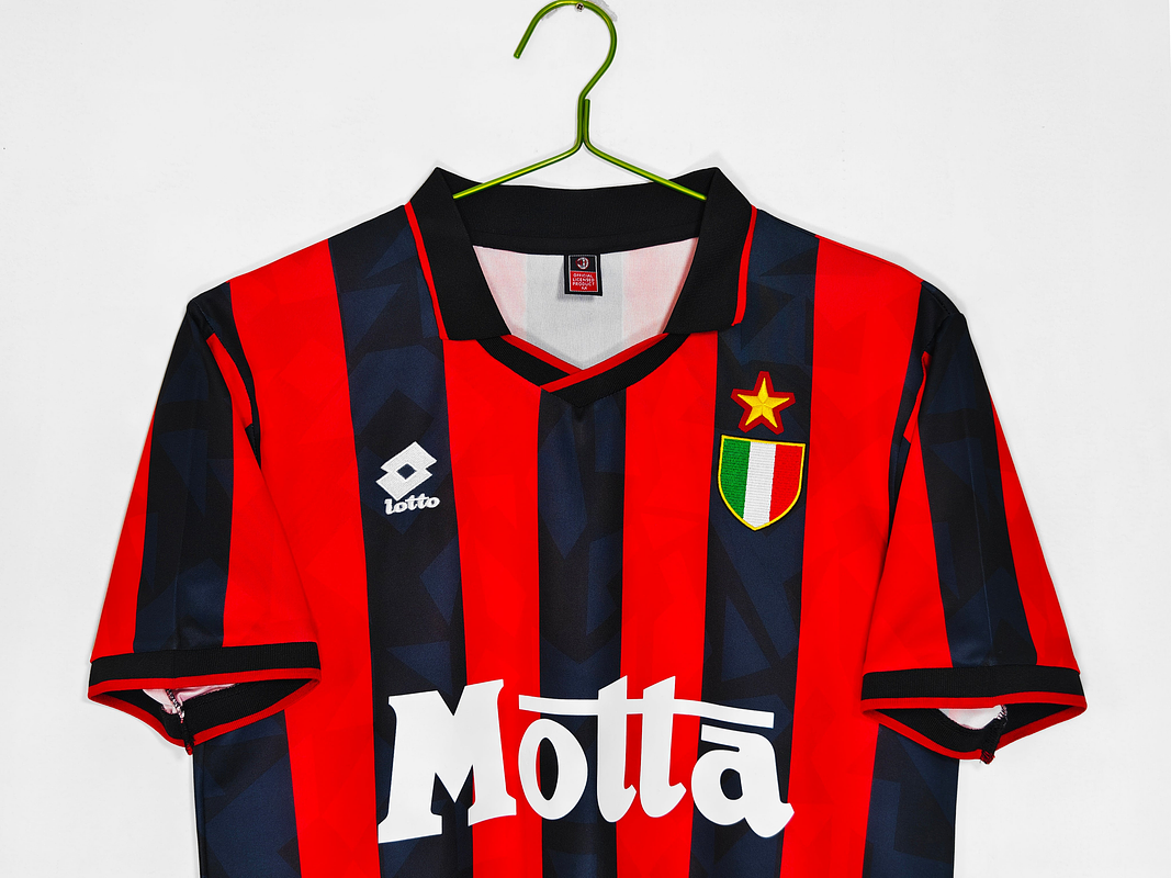 AC Milan 1993/94 (Home Kit) 6