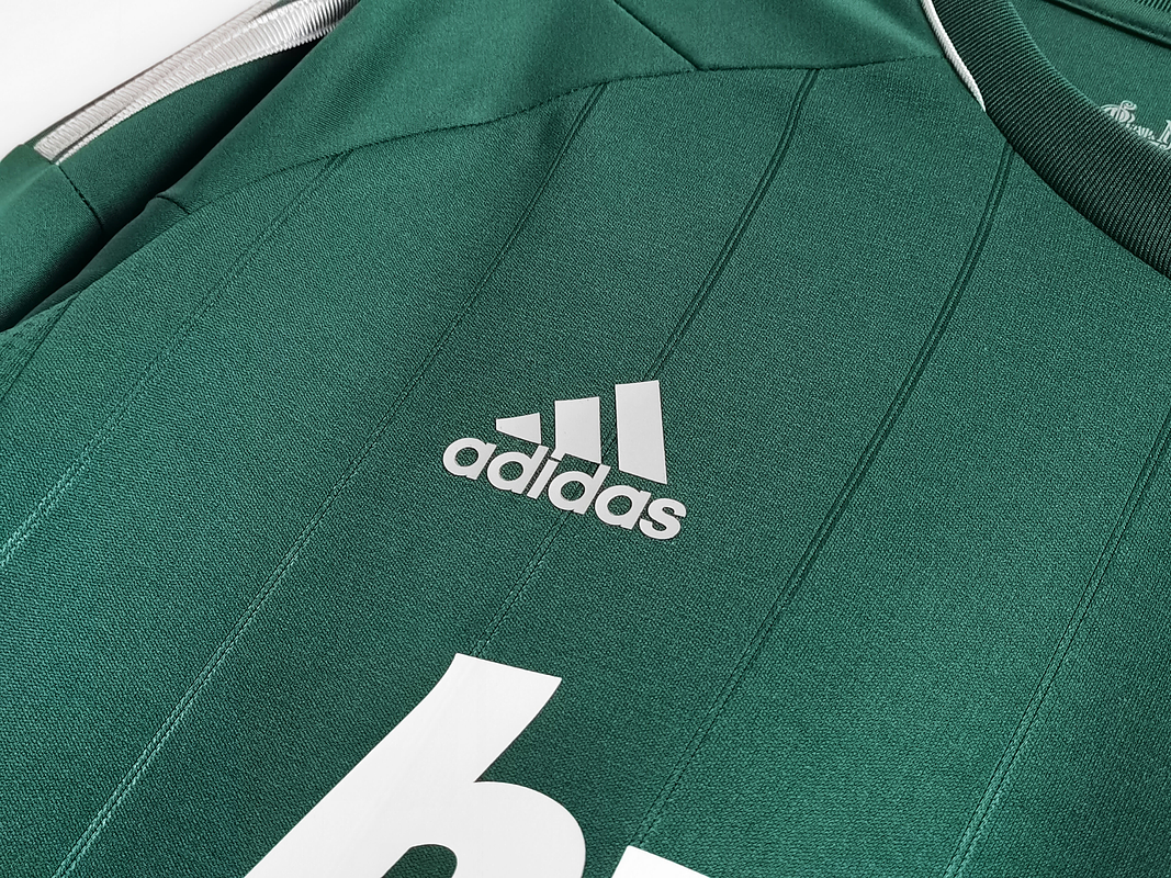 Real Madrid 2012/13 (Third Kit – Long Sleeve) 10