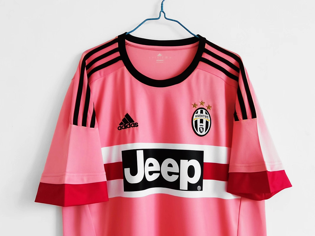 Juventus 2015/16 (Away Kit) 11