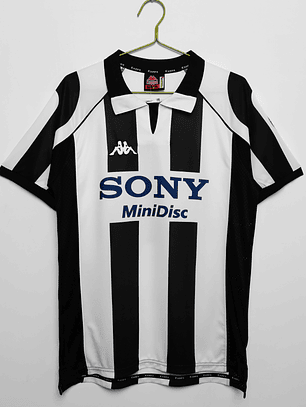 Juventus 1997/98 (Home Kit)