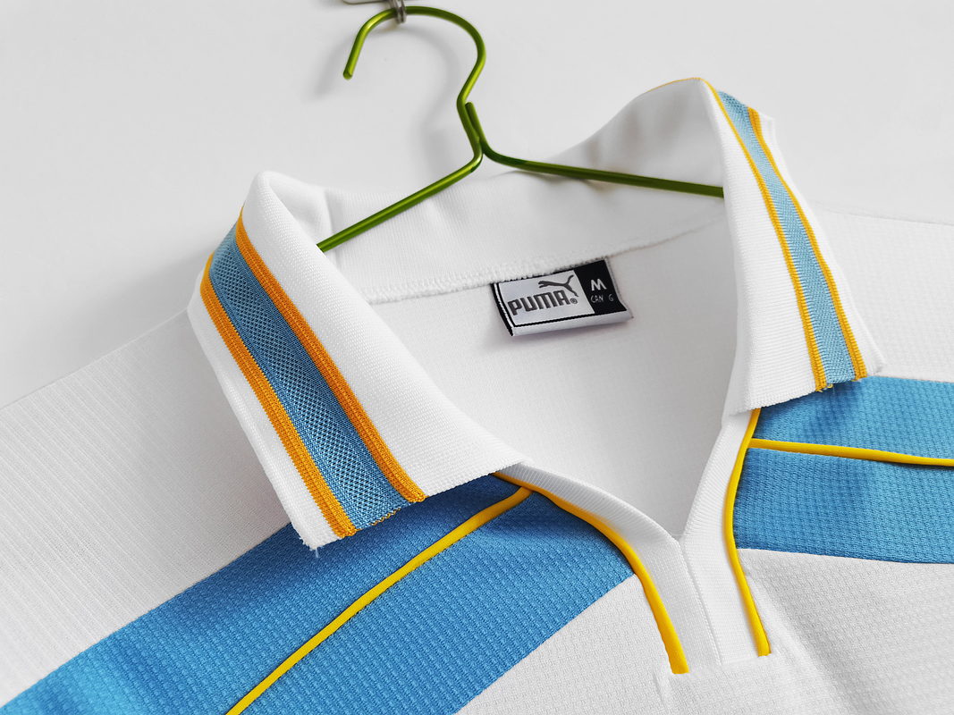 Lazio 1998/00 (Away Kit) 11