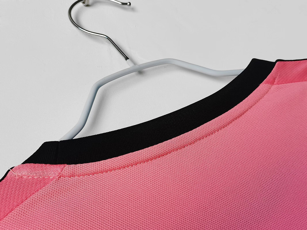 Juventus 2015/16 (Away Kit - Long Sleeve) 6