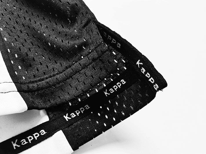 Juventus 1997/98 (Home Kit) 5