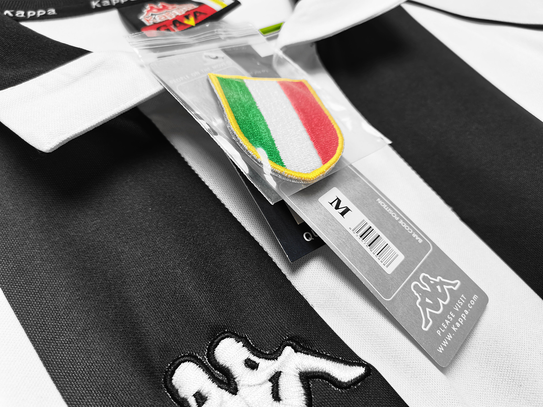 Juventus 1997/98 (Home Kit - Long Sleeve) 7