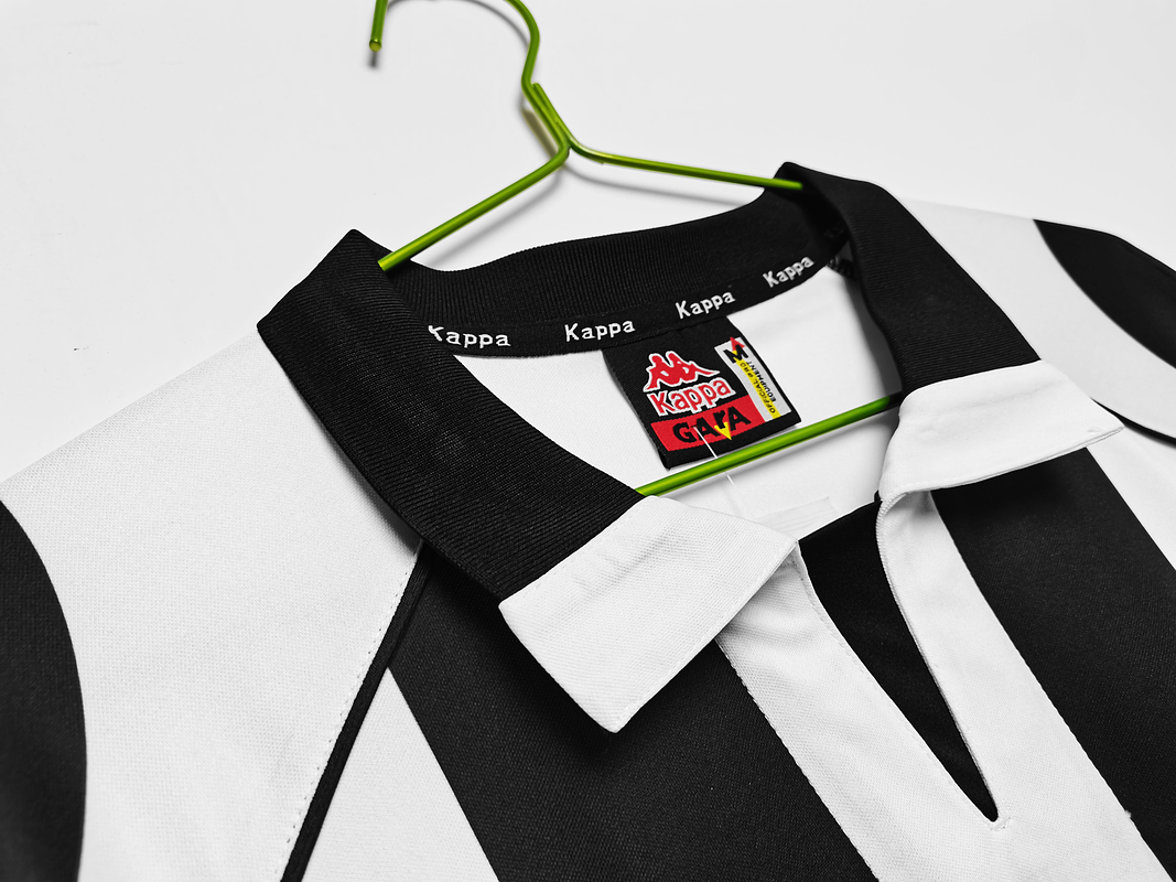 Juventus 1997/98 (Home Kit - Long Sleeve) 8