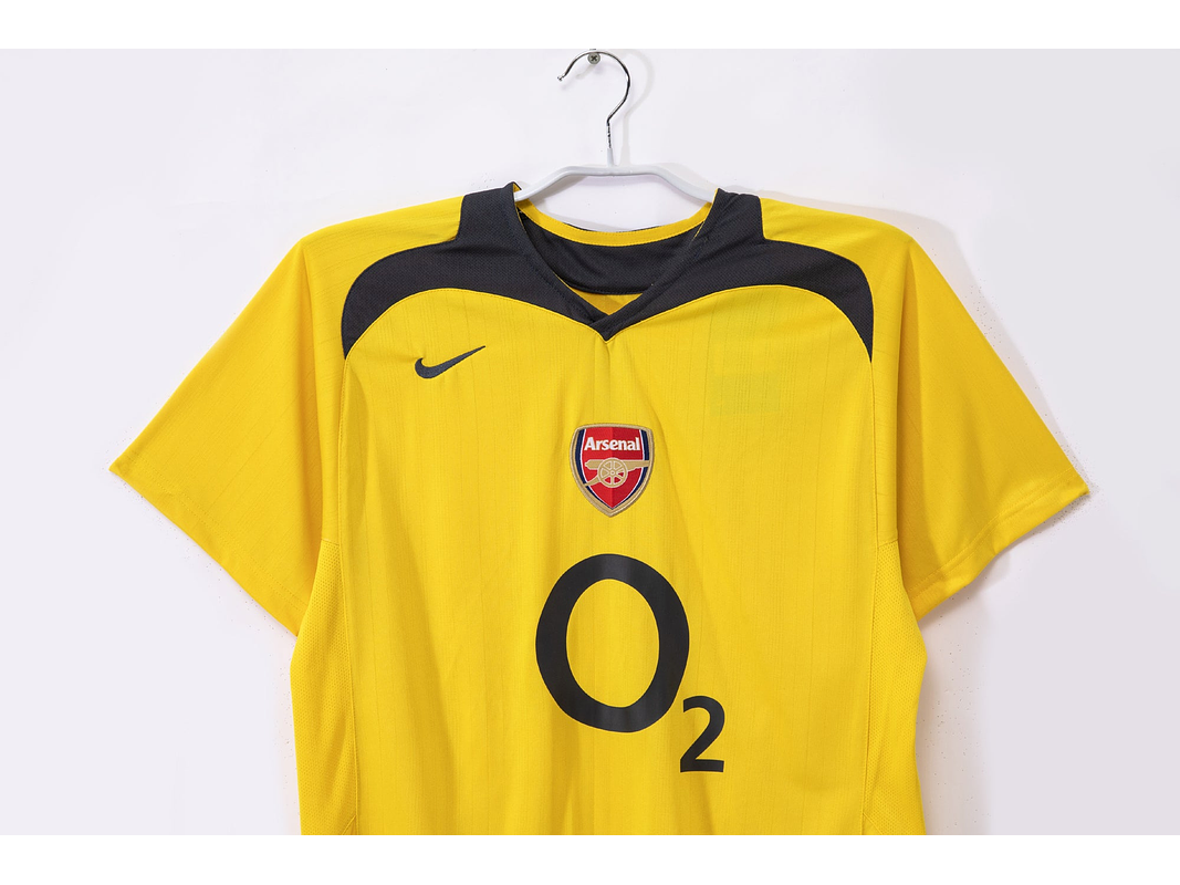 Arsenal 2005/06 (Away Kit) 2