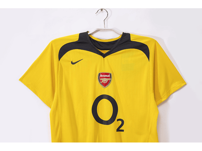 Arsenal 2005/06 (Away Kit) 2