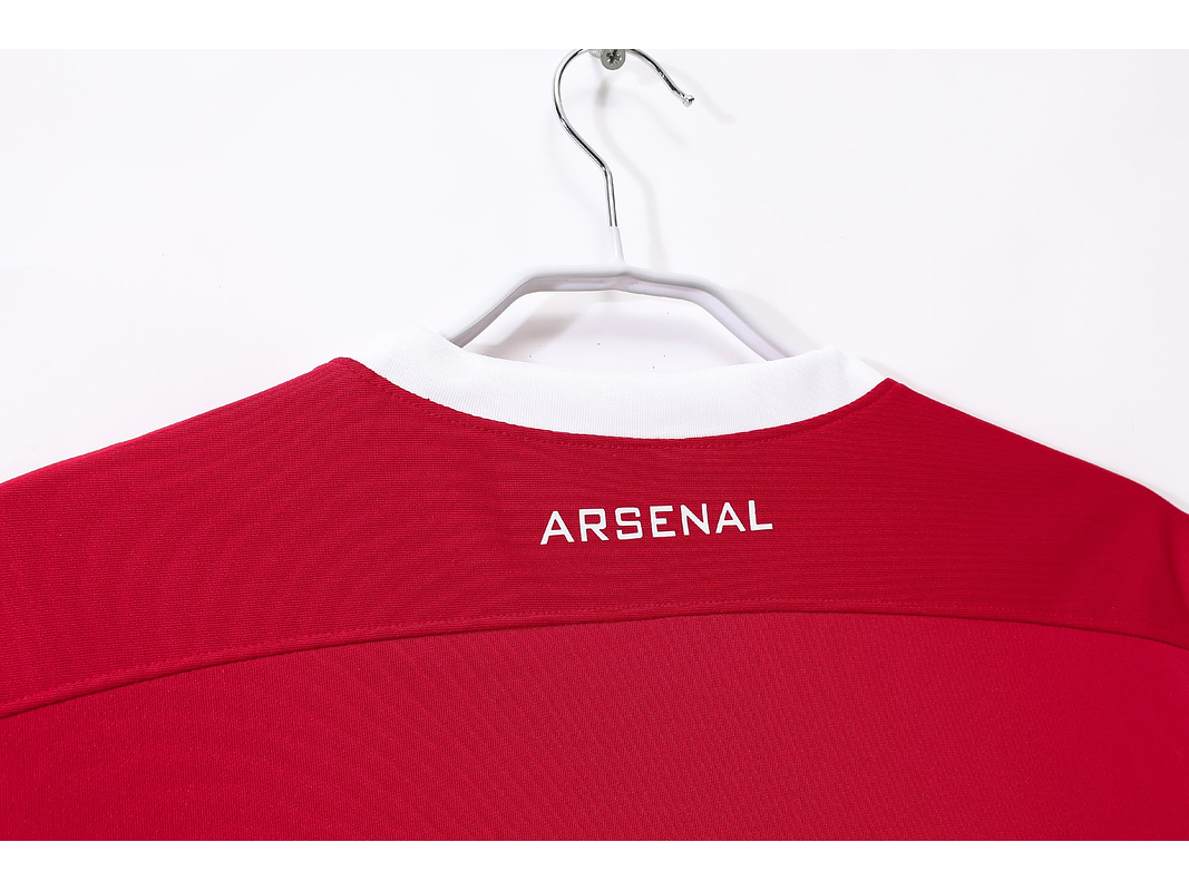 Arsenal 2010/11 (Home Kit) 11