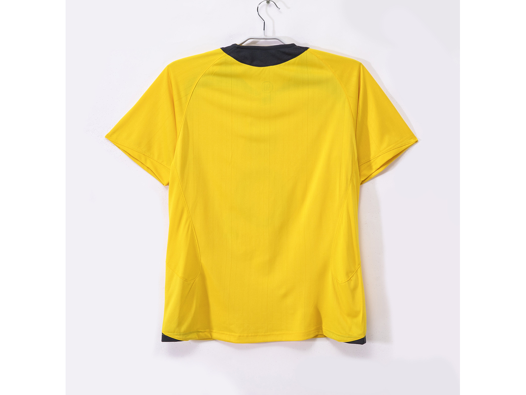 Arsenal 2005/06 (Away Kit) 8