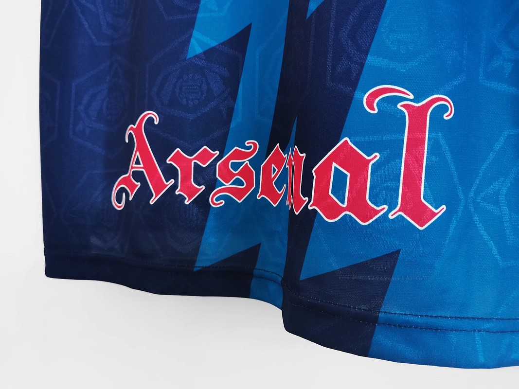 Arsenal 1995 (Away Kit) 7