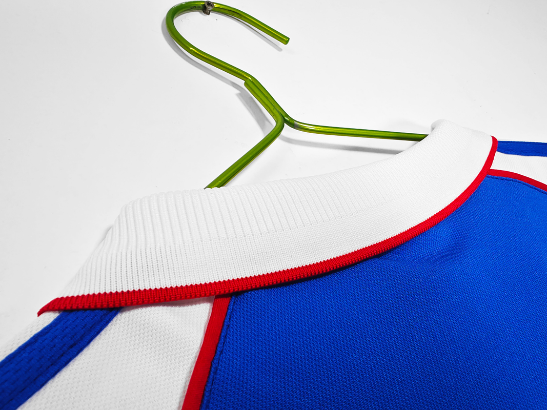 Japón 2000 (Home Kit) 7