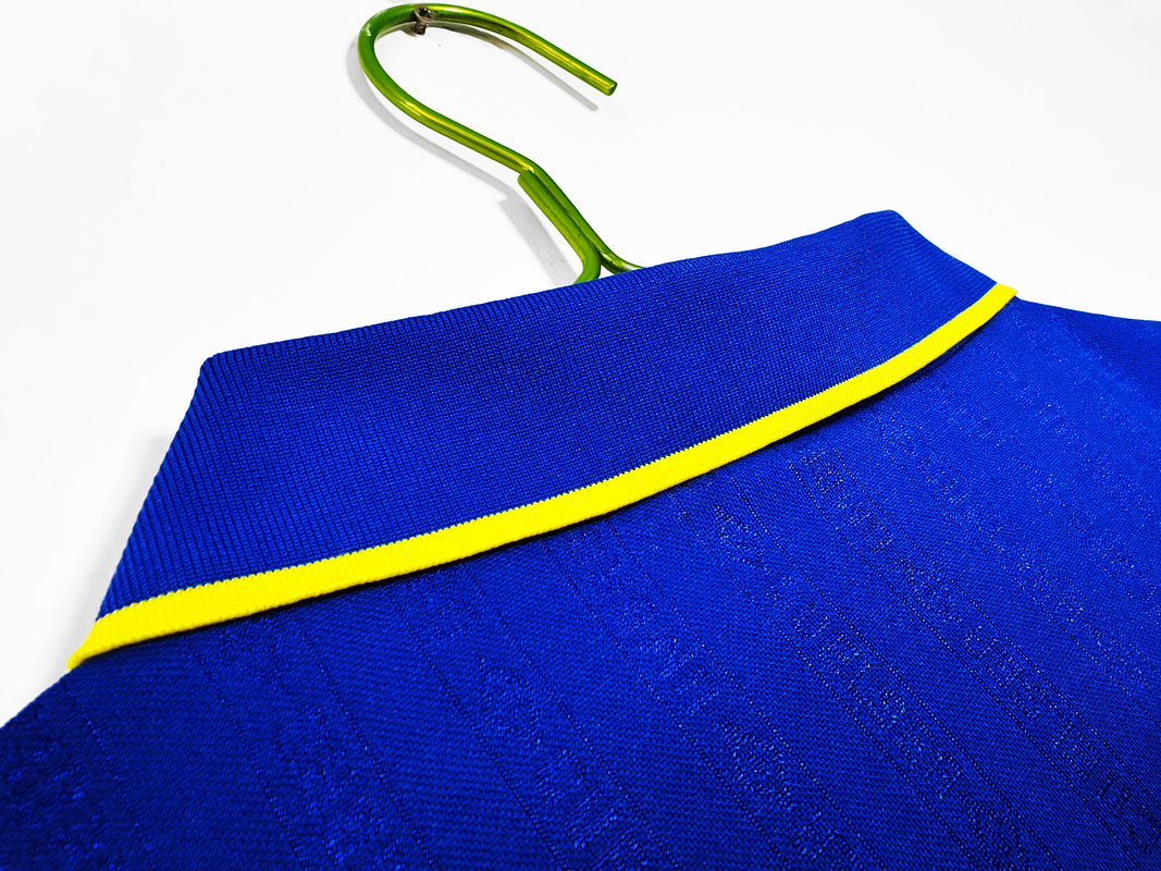 Chelsea 1995/97 (Home Kit) 3