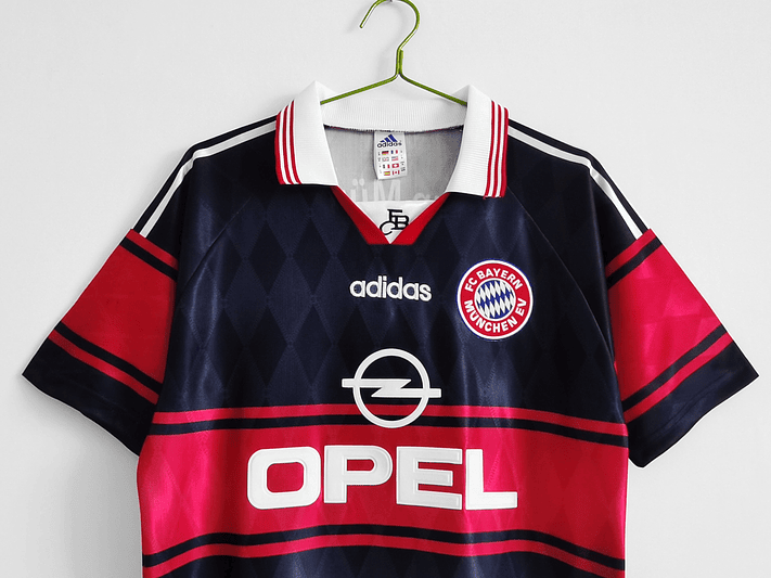 Bayern Munich 1997/99 (Away Kit) 2