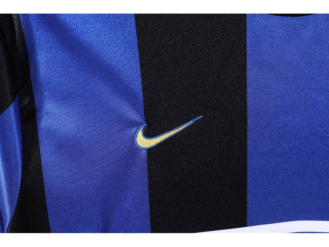 Inter de Milán 1999/00 (Home Kit) 4