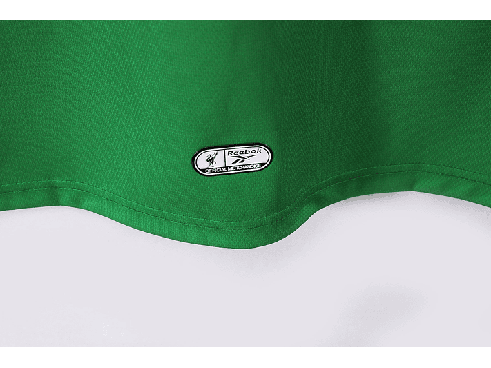 Liverpool 1999/00 (Away Kit) 3